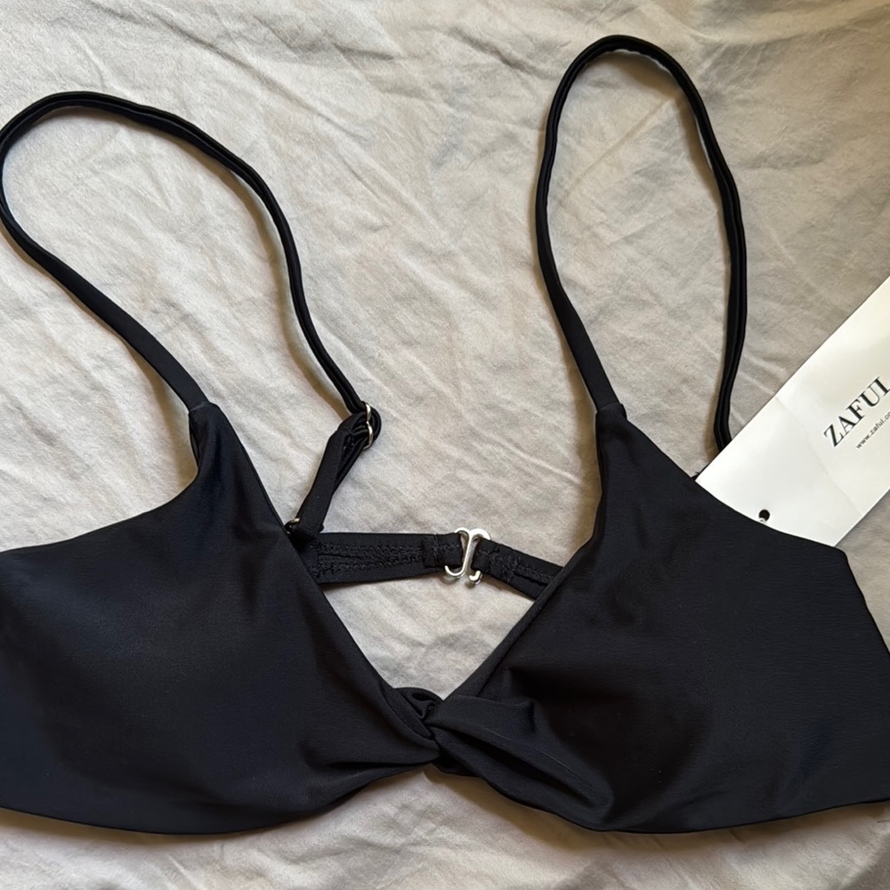 Zaful Black bikini top swimwear Bra size M nwt